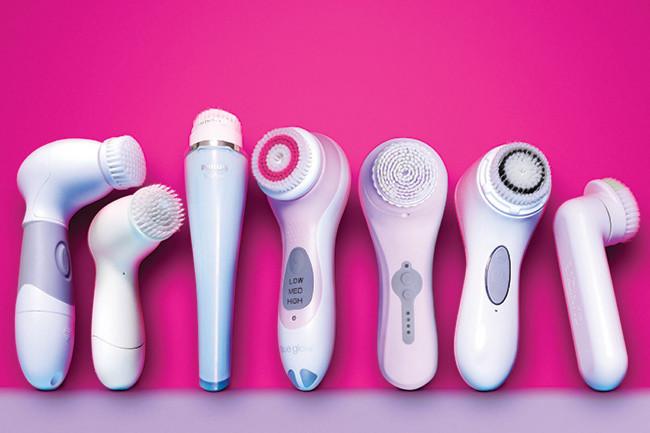 5 Best Facial Cleansing Brushes Reviewed in 2020 | SKINGROOM